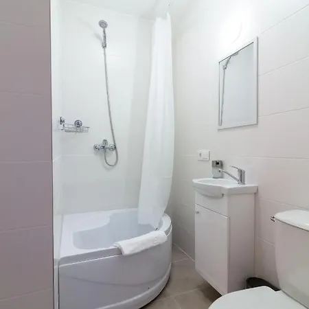 Apartment V36 *